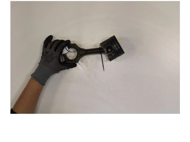 Поршень с шатуном Mini One - Cooper Coupe R56