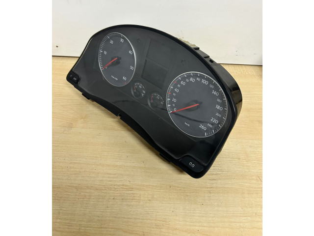 Панель приборов 1K0920853B, V0010000 Volkswagen Golf Plus