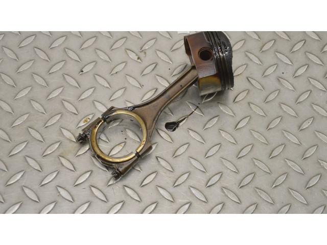  Поршень AUK 06EA  Audi A6 S6 C6 4F  