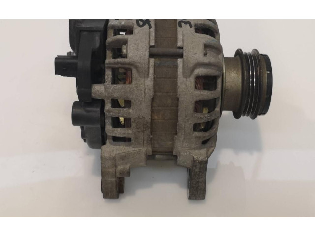 Генератор 231008386R Dacia Sandero