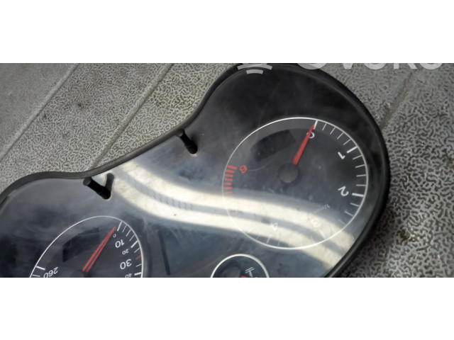 Панель приборов    Audi A3 S3 8P       