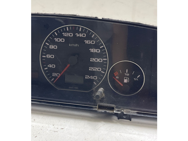 Панель приборов 4A1919033HG, 110008750003   Audi A6 S6 C4 4A       