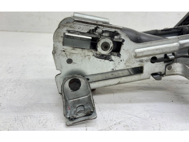    Рулевая рейка P30680270   Volvo V70 2005 - 2008 года