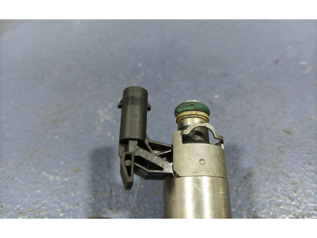 Форсунка 04E906036T, 04E906036T Skoda Fabia Mk3 (NJ)