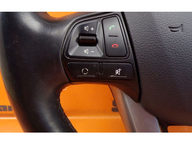 Руль KIA Rio  2012 - 2016 года 561301W000, 1W100HU      