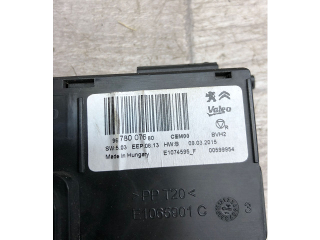 Другие блоки управления / модули 9678007680, E1065901C   Citroen C4 Cactus