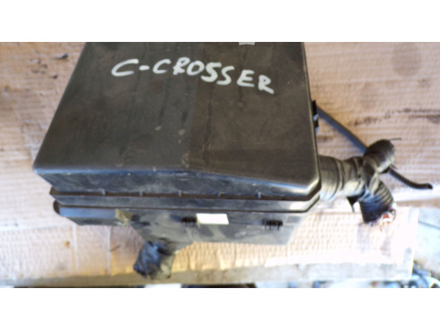 Блок предохранителей    Citroen C-Crosser    