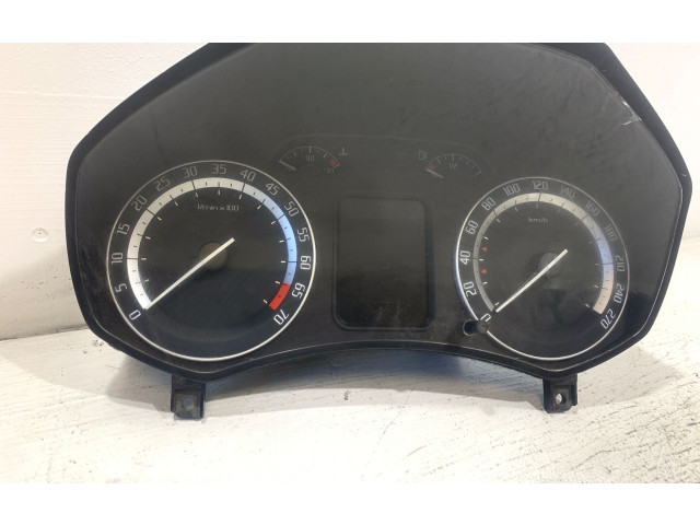 Панель приборов 1Z0920841C, V0918086 Skoda Octavia Mk2 (1Z)