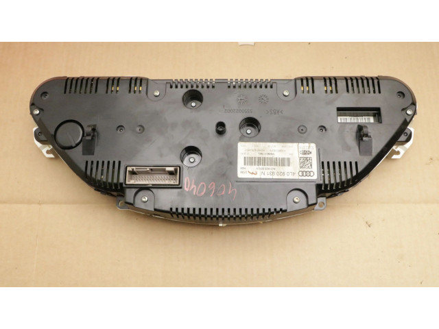 Přístrojová deska  Audi Q7 4L 2010 4L0920931N, 4L0920931N  