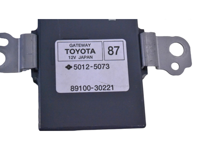 Модуль управления gateway 8910030221   Lexus RC   