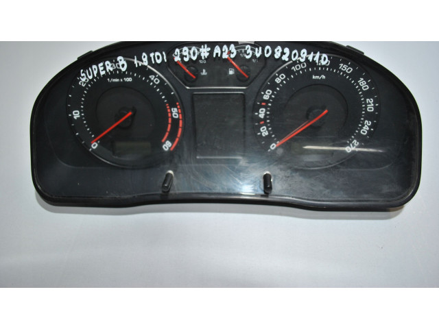 Панель приборов 3U0920911D Skoda Superb B5 (3U)