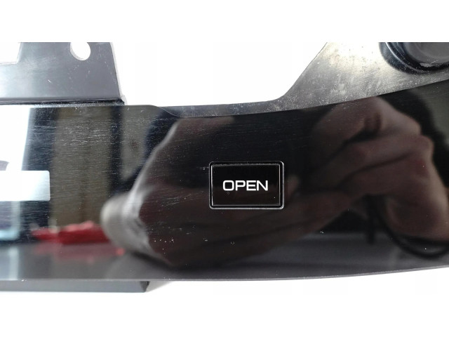 Блок управления климат-контролем 89384000 Ferrari 812 Superfast