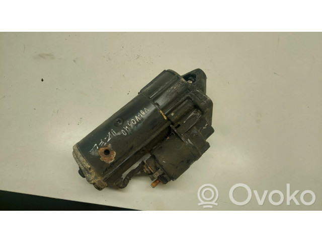 Стартер MD329260 Volvo S40, V40