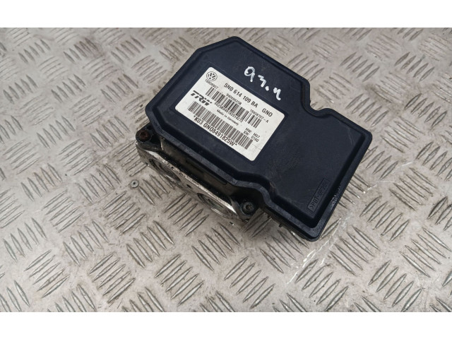 Блок АБС 5N0614109BA   Audi  Q3 8U  2011 - 2016 года