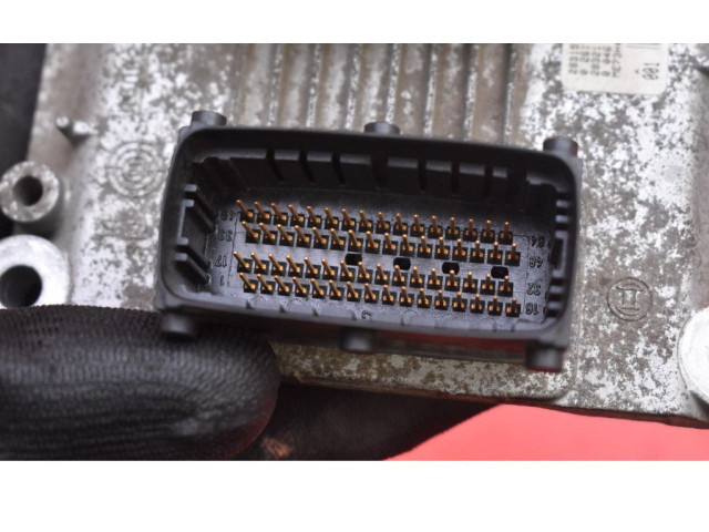 Блок управления двигателем Блок управления 0046801966, 0046801966 Fiat Albea