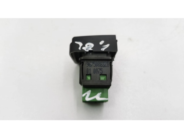 Включатель центрального замка