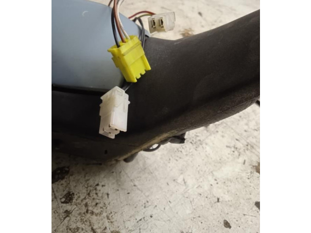 Зеркало (механическое)       Citroen Xantia   -  года   