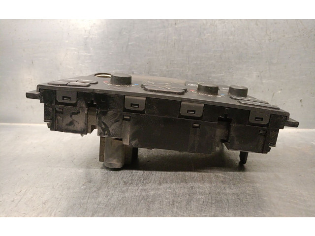 Блок управления климат-контролем 30746022, 30746022   Volvo XC70