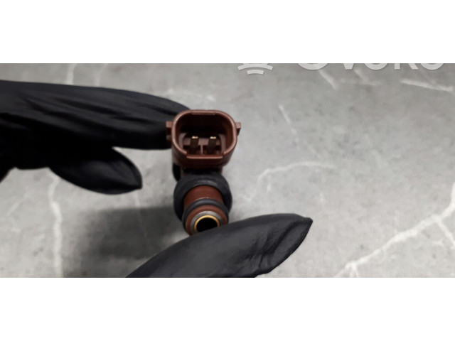 Vstřikovač Suzuki Liana