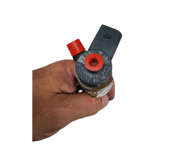 Форсунка 04L130277AE Audi Q5 SQ5