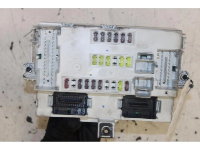 Pojistková skříňka Alfa Romeo Giulia 2010