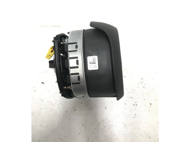 Подушка безопасности водителя    Volvo XC90