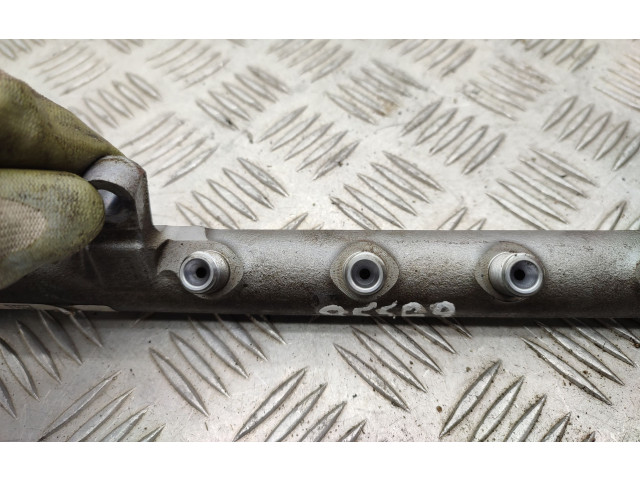 Топливная рампа 03L130089B   Skoda Fabia Mk2 (5J)   для двигателя CAYB