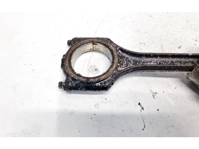  Поршень с шатуном    Audi A6 S6 C5 4B  