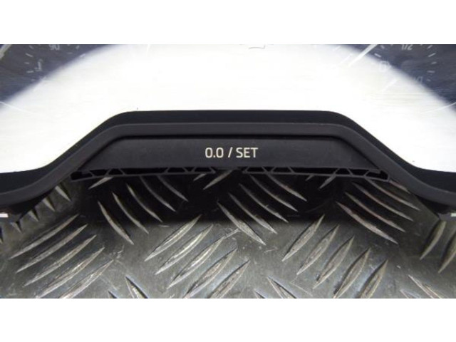 Панель приборов 5E0920741 Skoda Octavia Mk3 (5E)