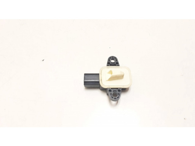 Датчик удара надувных подушек