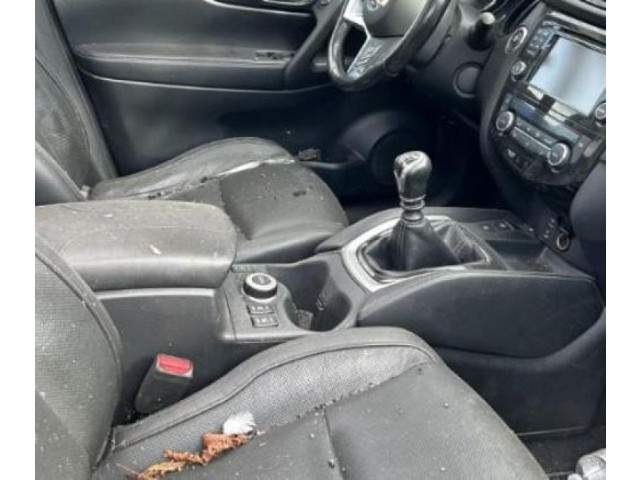 Přístrojová deska Nissan X-Trail T32 2018