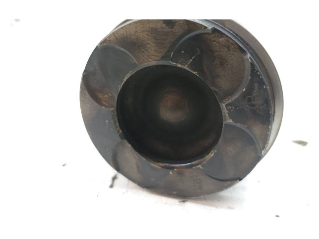  Поршень с шатуном  73502643, 3004U  Opel Combo C  