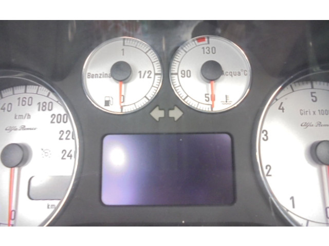 Панель приборов 156071280, 156071280 Alfa Romeo GTV