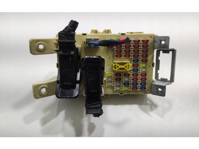 Pojistková skříňka 91950-1K533 KIA Venga 2014