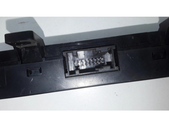 Antenos valdymo blokas