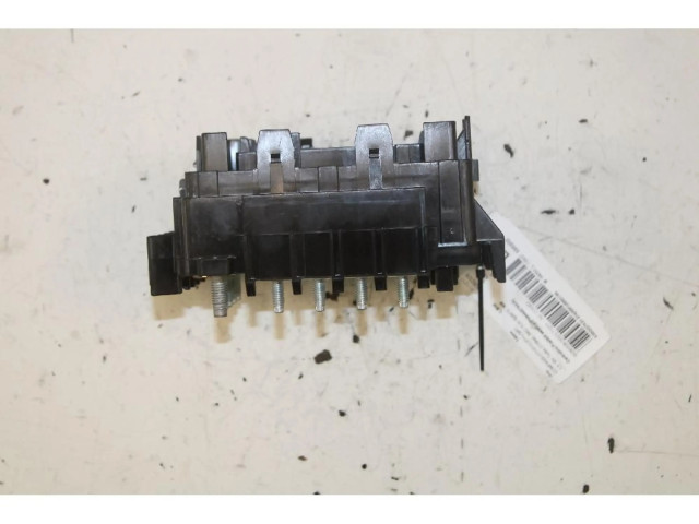   Pojistková skříňka    Jeep Compass 2017