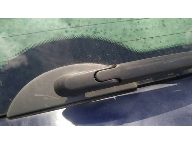 Моторчик заднего дворника     Renault Clio II