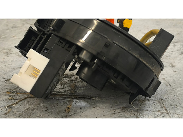 Подрулевой шлейф SRS    Toyota Corolla Verso AR10