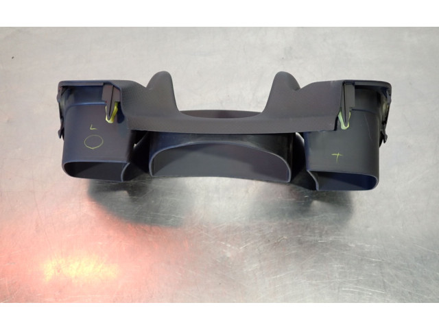 Přístrojová deska Toyota Urban Cruiser (XP110) 2009