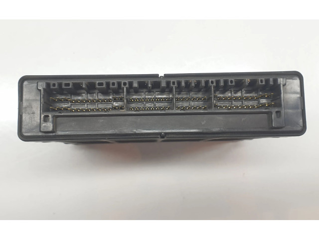 Блок управления двигателя MK369406   Mitsubishi Montero