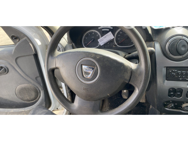 Руль Dacia Duster  2010 - 2017 года 484300053R      
