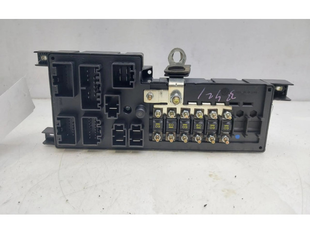 Блок предохранителей 518323118 Volvo S80