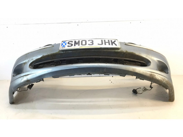 Передний бампер