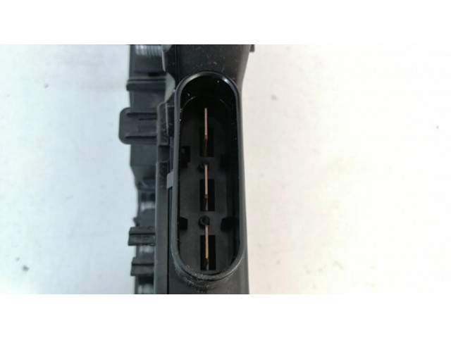 Узел подключения плюсовых проводов