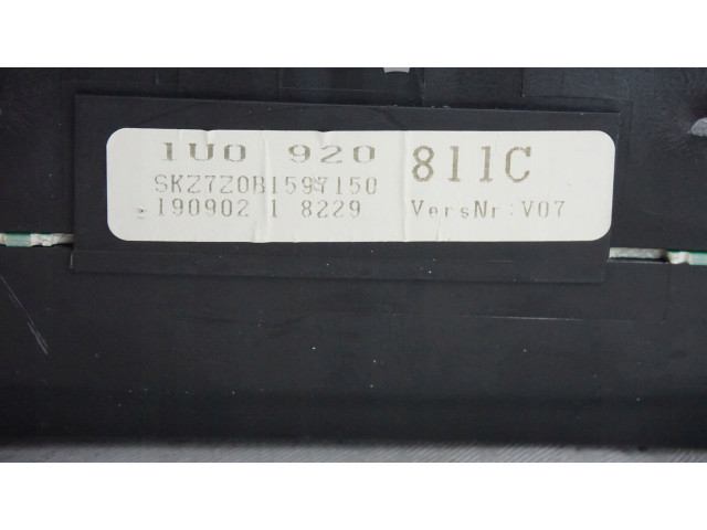 Панель приборов 1U0920811C Skoda Octavia Mk2 (1Z)