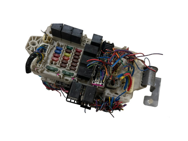 Блок предохранителей MR587655, G8C507M Mitsubishi Grandis