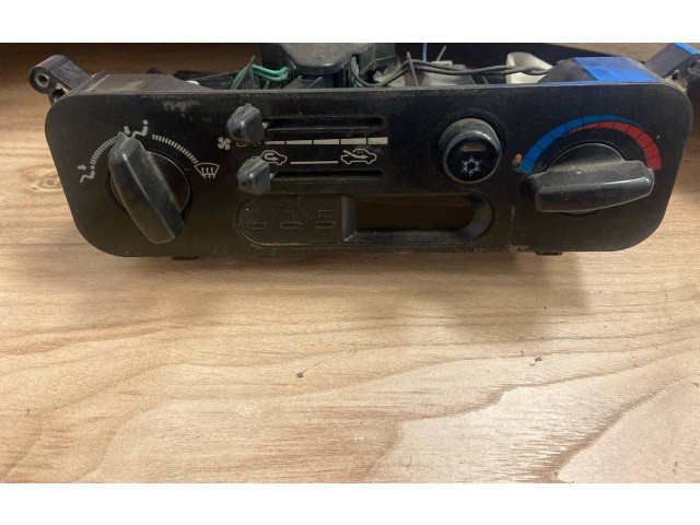 Блок управления климат-контролем MR167502, D1410   Mitsubishi L200