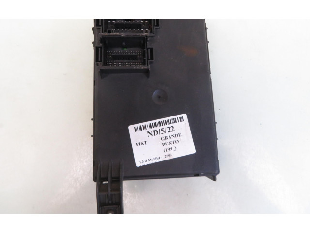   Pojistková skříňka 00517817580, 00517817580   Fiat Punto (199) 2006