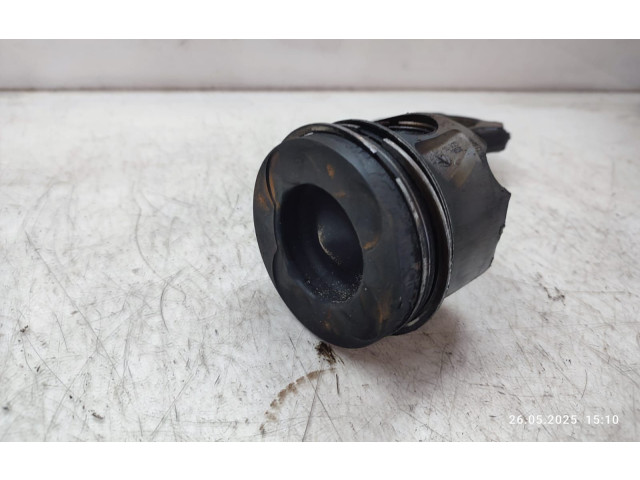 Поршень с шатуном OM642 Jeep Grand Cherokee (WK)