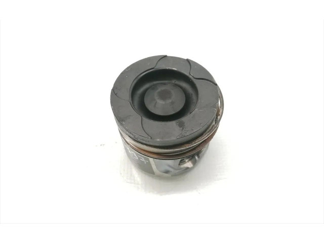 Píst Toyota RAV 4 (XA30)